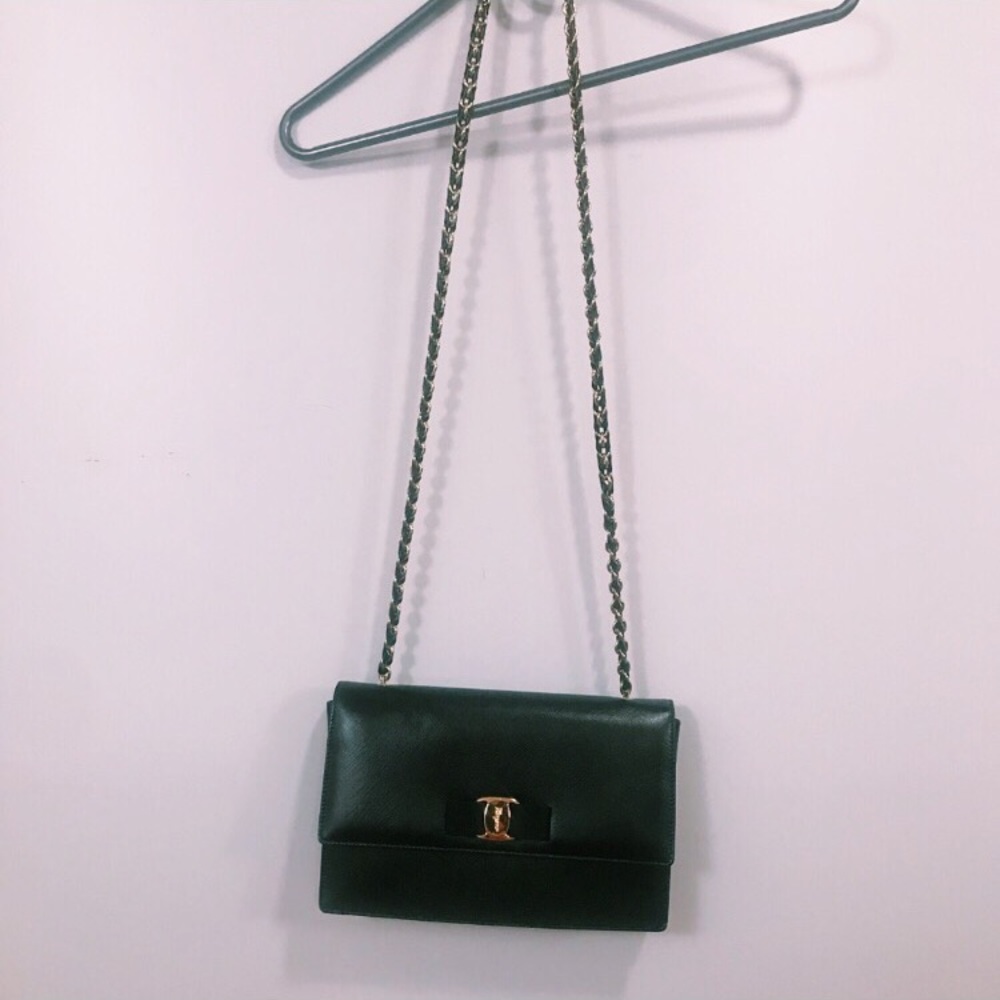 SALVATORE FERRAGAMO VARA MINI SAFFIANO CROSSBODY